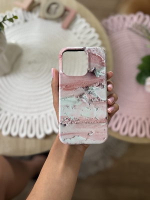 iPhone 16 Pro Ice cream