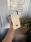 iPhone 17 Pro Max - bee